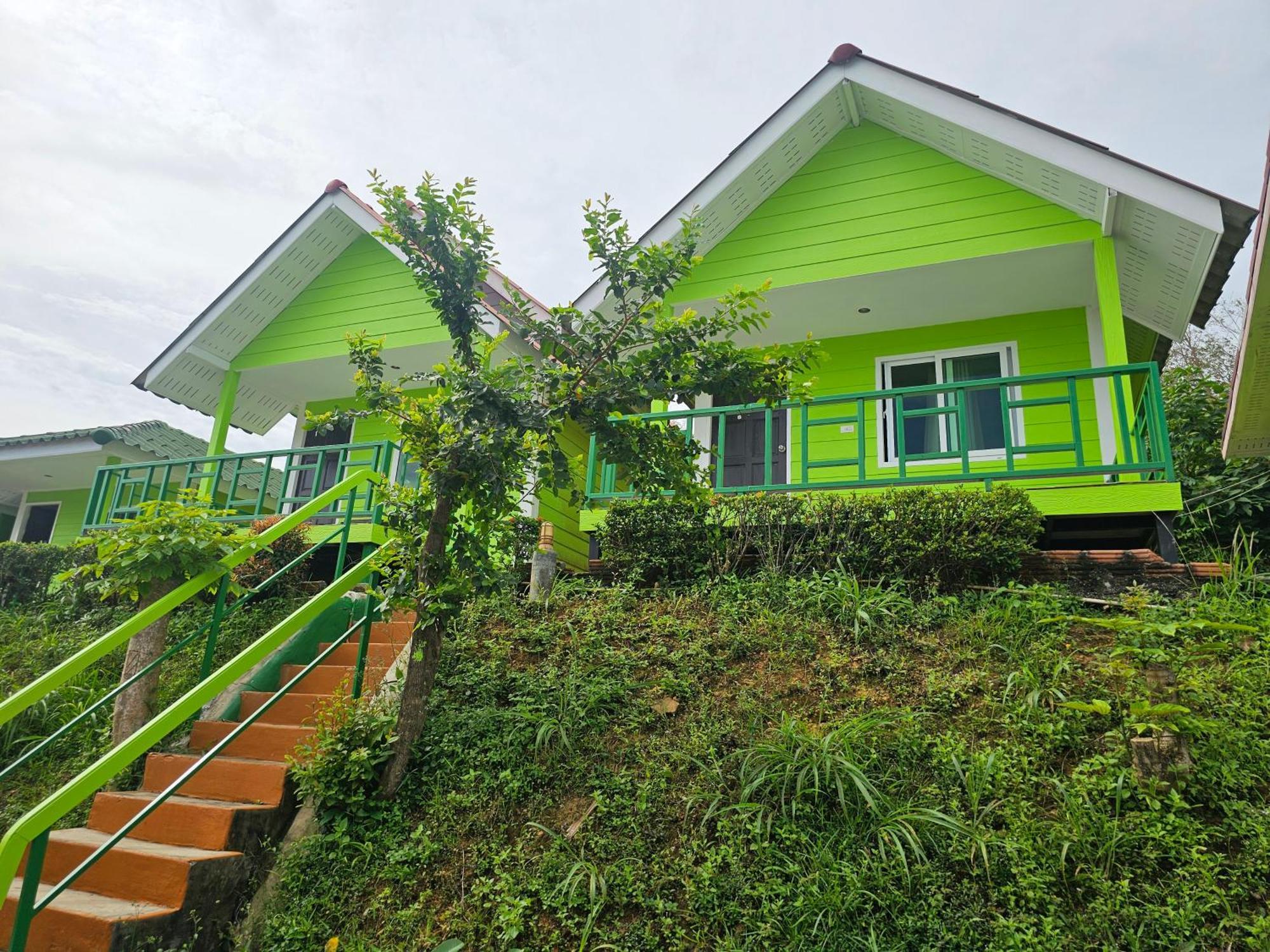Cottage Hill at Lanta Ko Lanta Exteriör bild