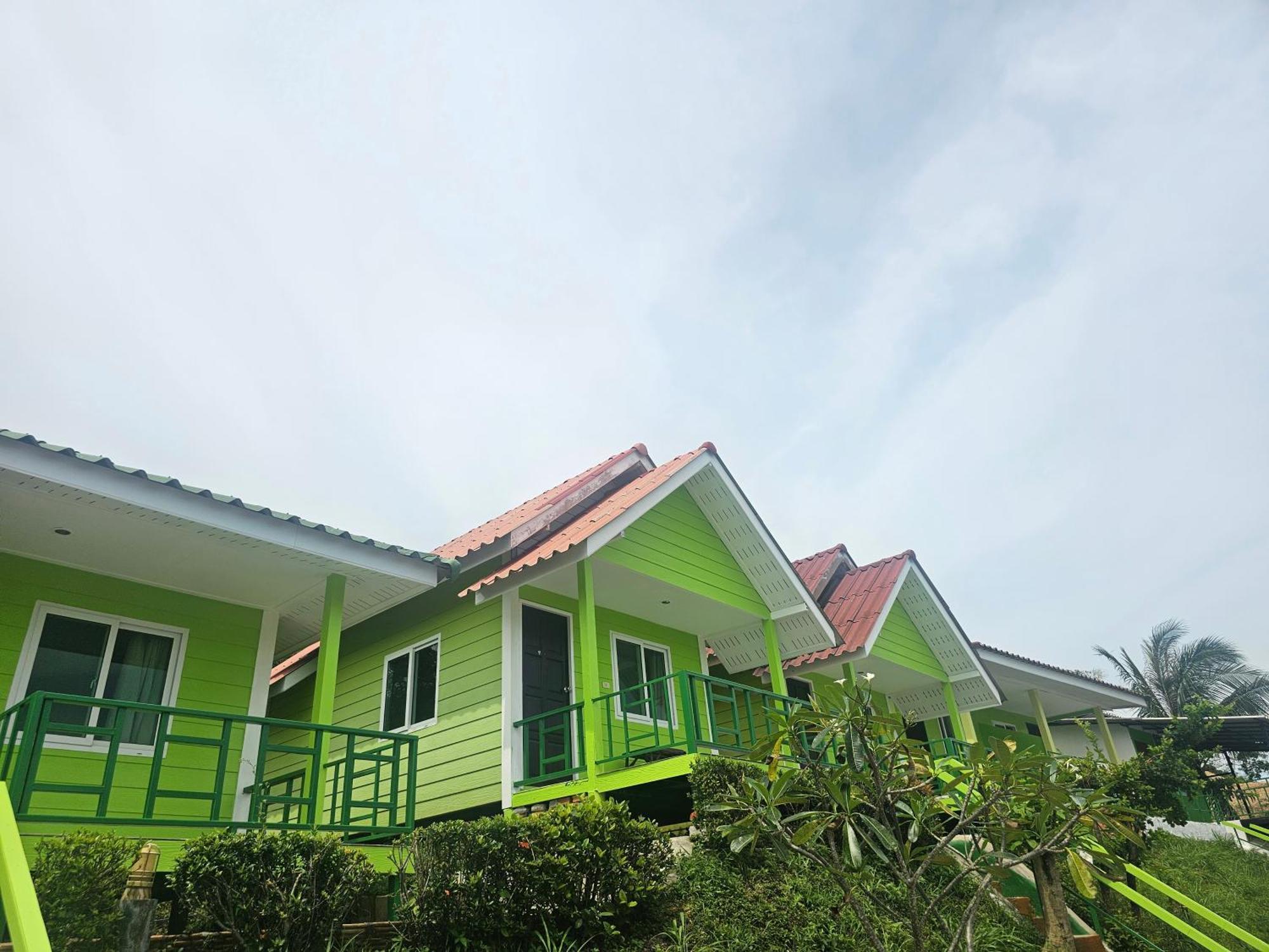 Cottage Hill at Lanta Ko Lanta Exteriör bild