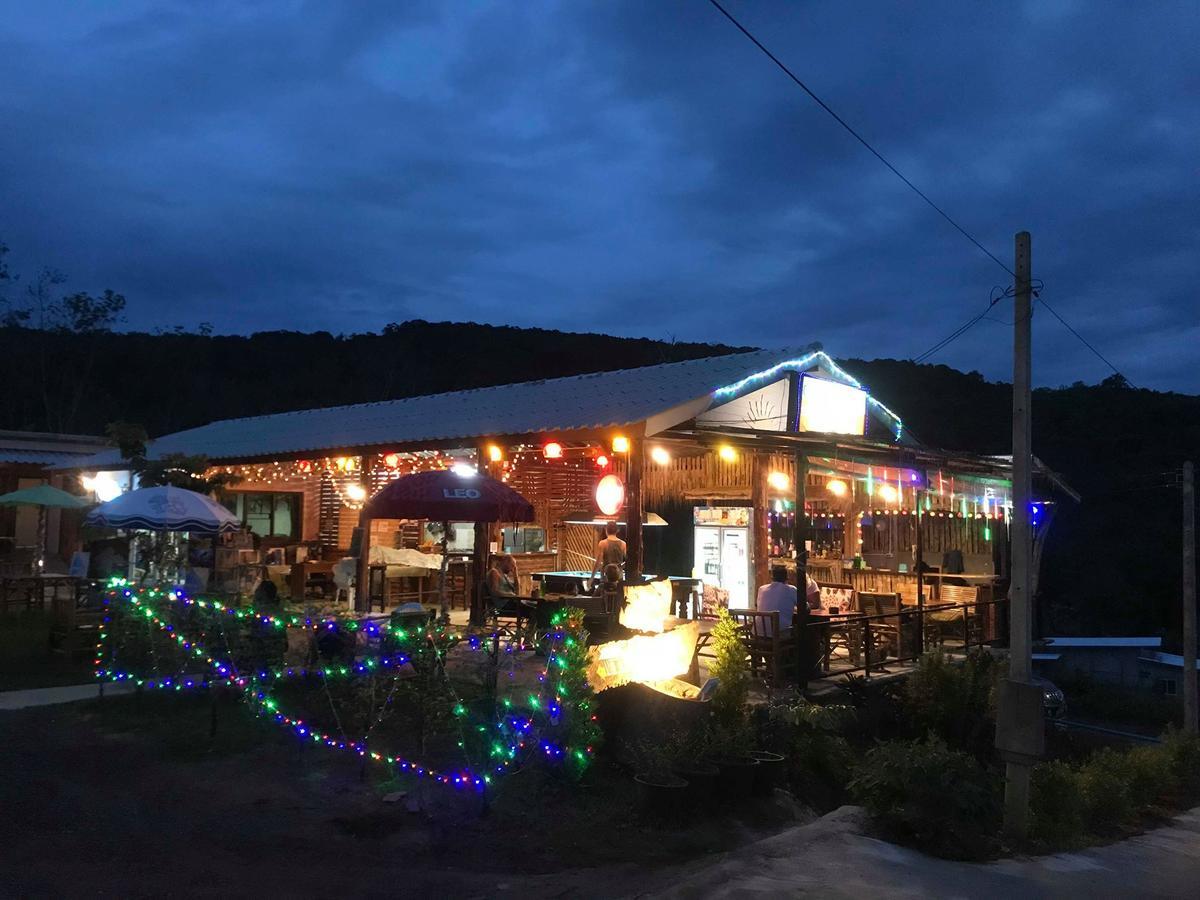 Cottage Hill at Lanta Ko Lanta Rum bild